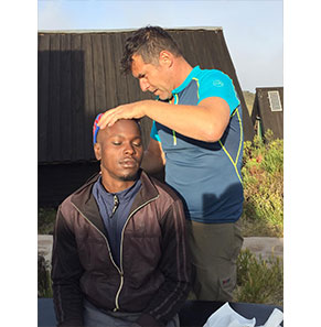 Kiropraktika zagreb | Kiromax | kiropraktičar | Dr. Michael &Scaron;antek